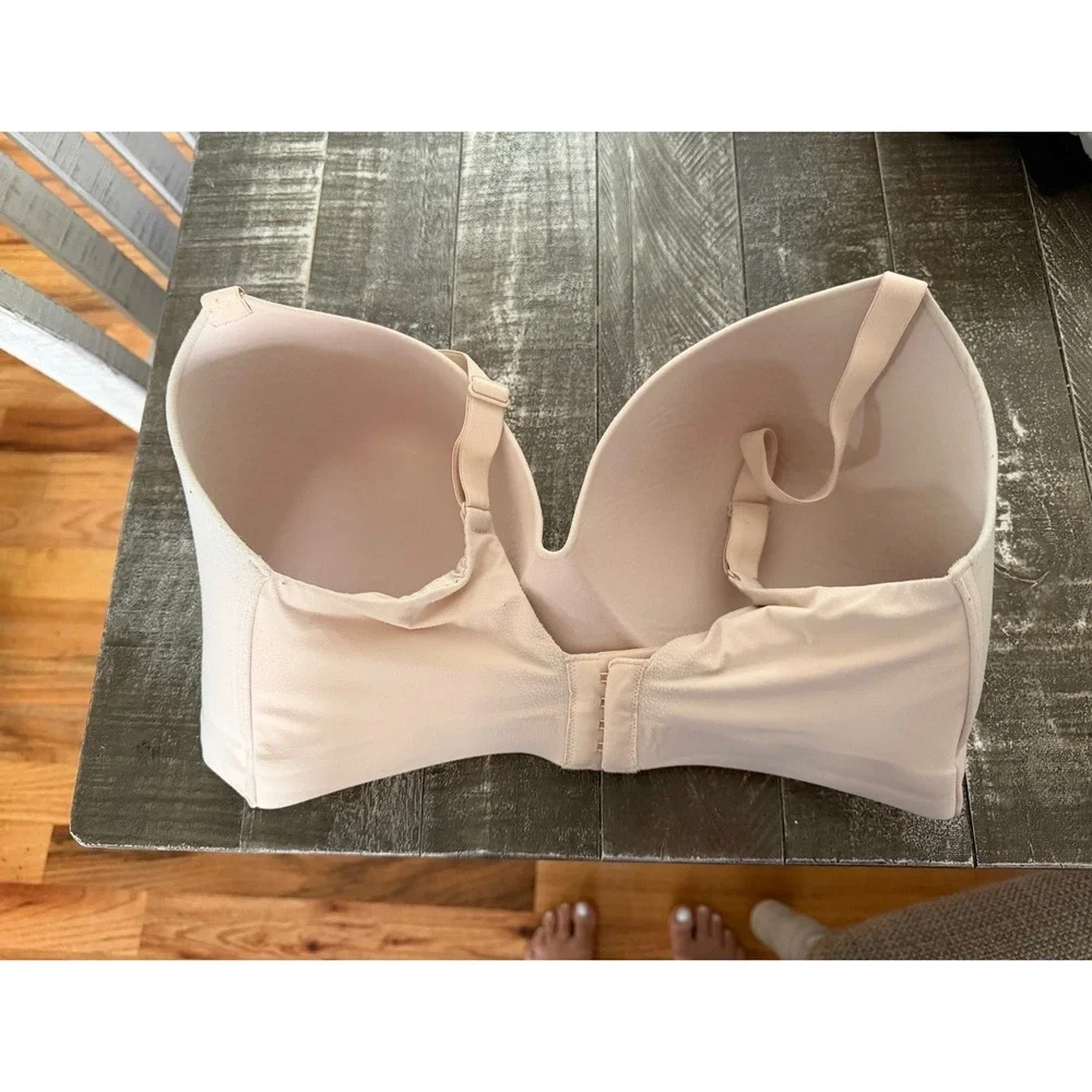 SOMA Enbliss wireless nude strapless bra size 40DDD